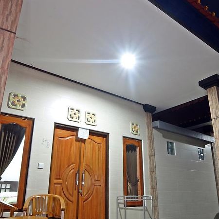 Pondok Wisata Widi Lembongan Exteriör bild